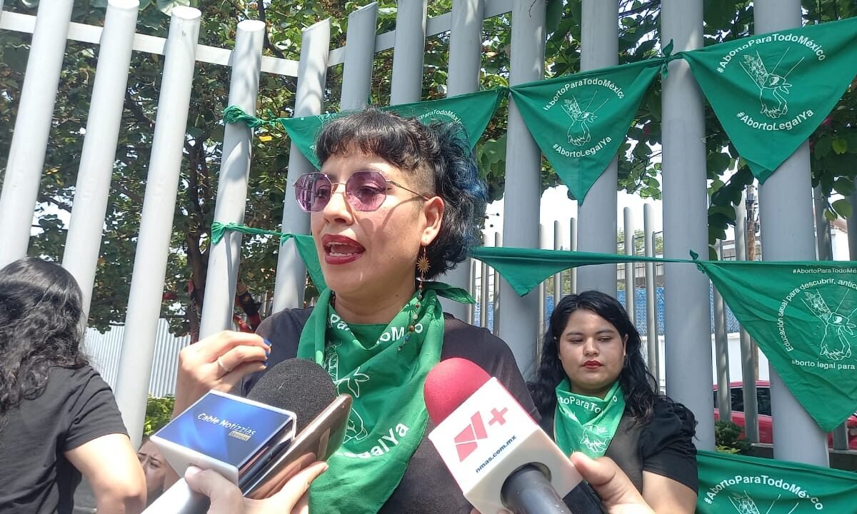 En Morelos, feministas demandan despenalizar el aborto frente