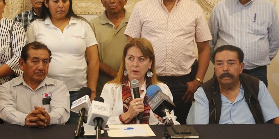 Margarita González pide a sus contrincantes renunciar a sus